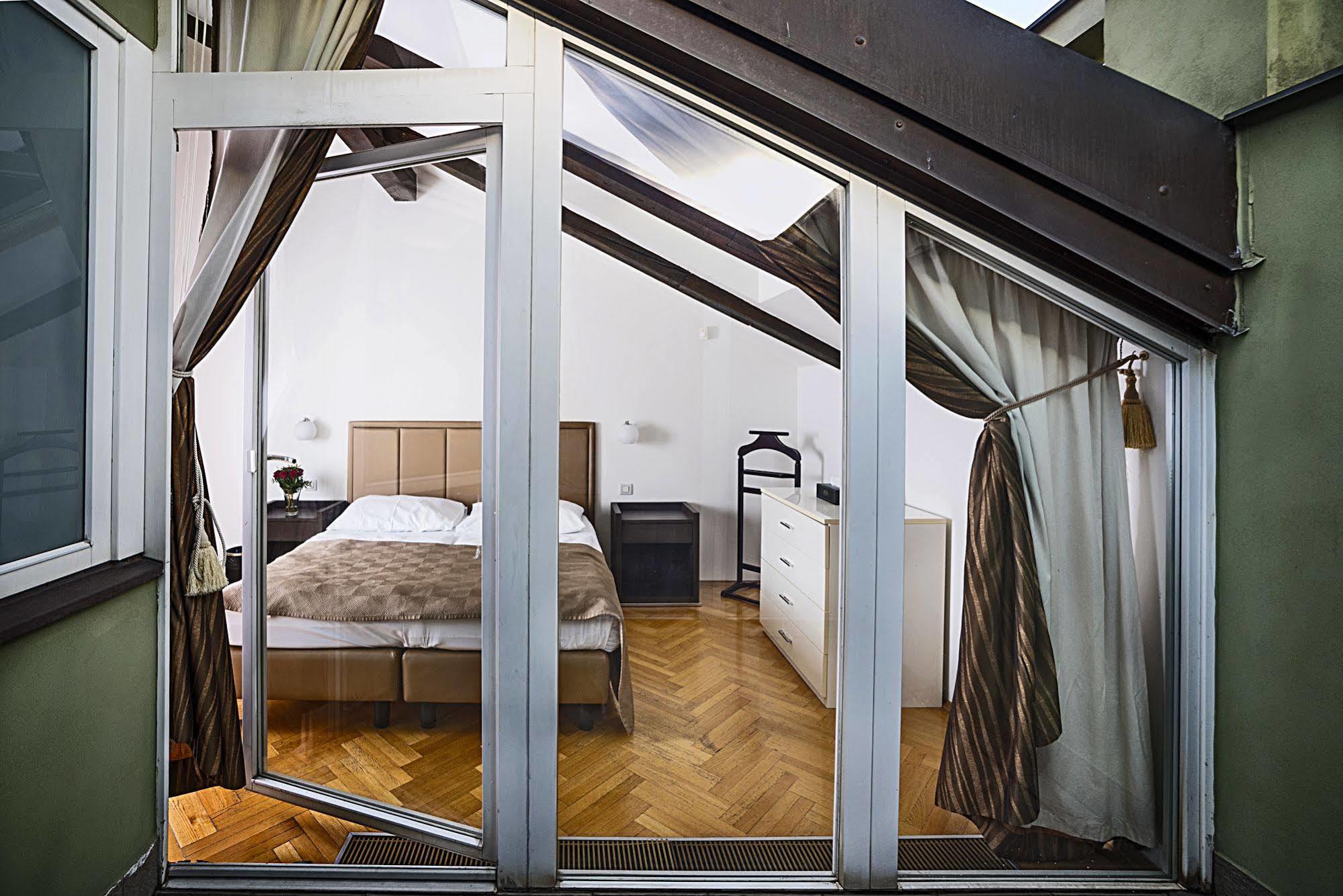 Deminka Palace Praag
